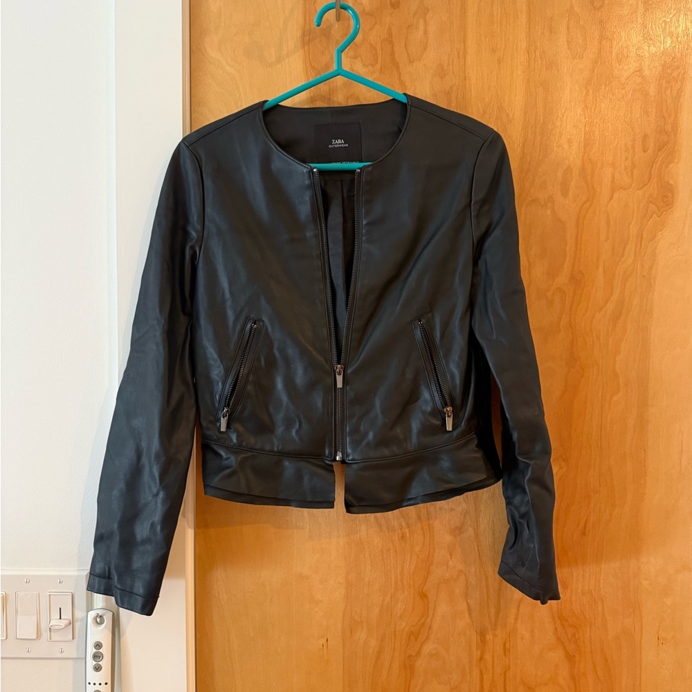 Zara Black Faux Leather Round-Neck Zip Jacket